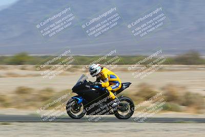 media/Apr-10-2022-SoCal Trackdays (Sun) [[f104b12566]]/Speed Shots Back Straight (930am)/